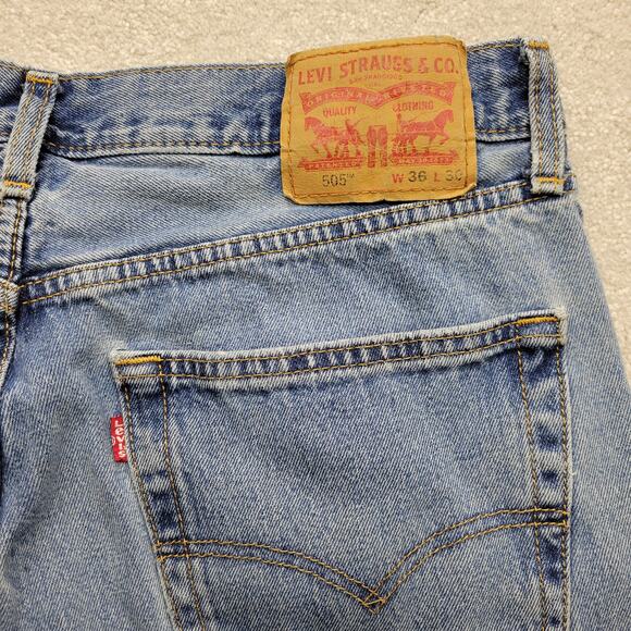 Levi’s 505 Men’s Jeans 36x30 Light Distressed Blue Denim Straight Leg Workwear - Picture 7 of 8